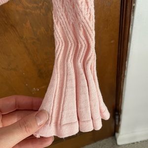 Pink ribbed top with bow